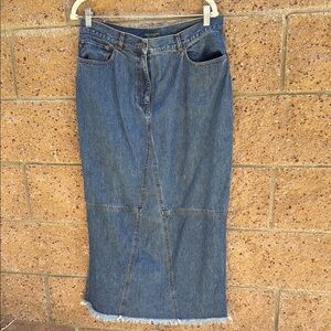 Women's Blue Denim Skirt.